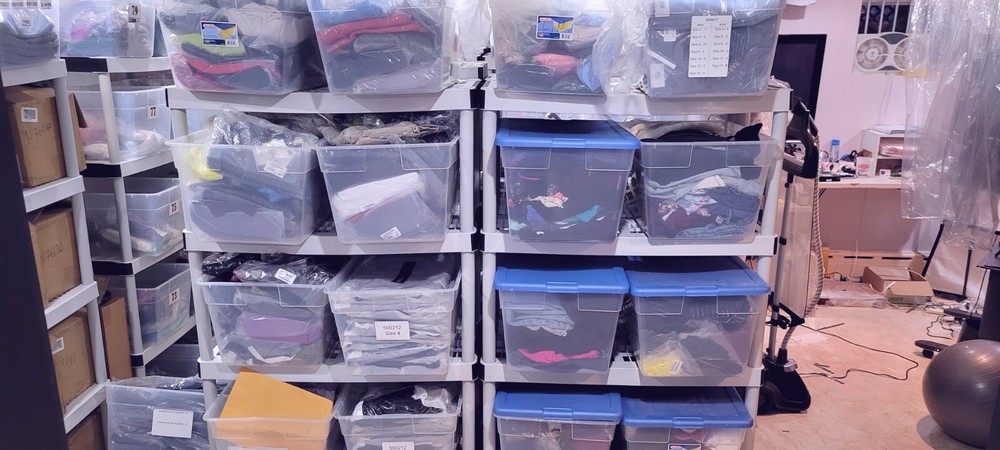 eBay store Inventory for sale Women’s Clothing over 2500 items