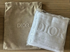 2025 Christian Dior novelty pouch & 2 towels Authentic NEW GIFT