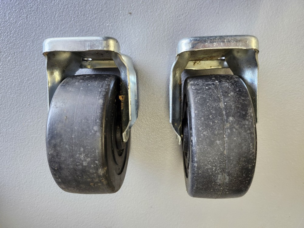 SET 2 Wagner heavy (650 lb. capacity) 5″ x 2″ Fixed Wheel